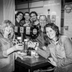 De hele familie - Tesselaar Familiebrouwerij Diks - foto LiselotteSchoo